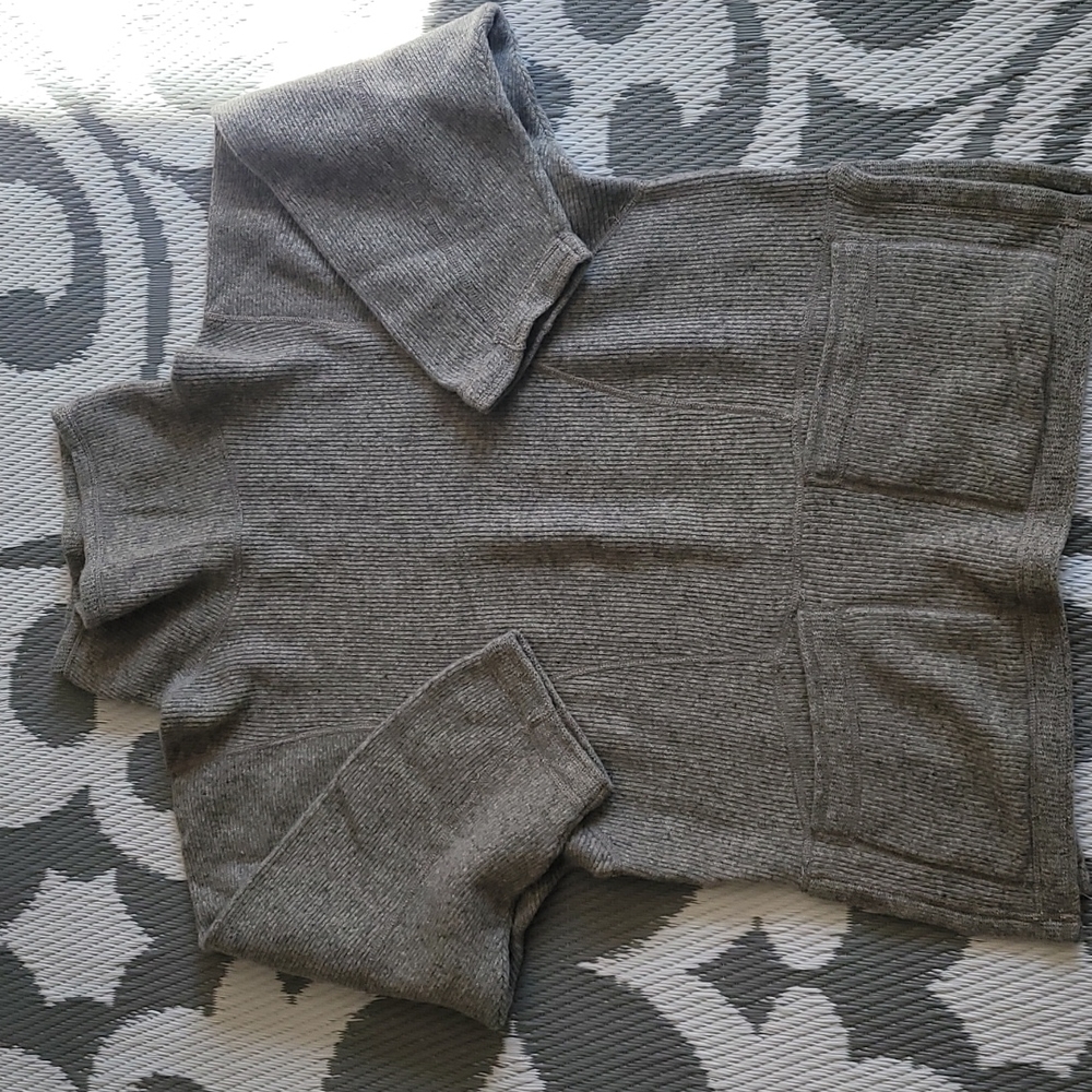 Grey sweater